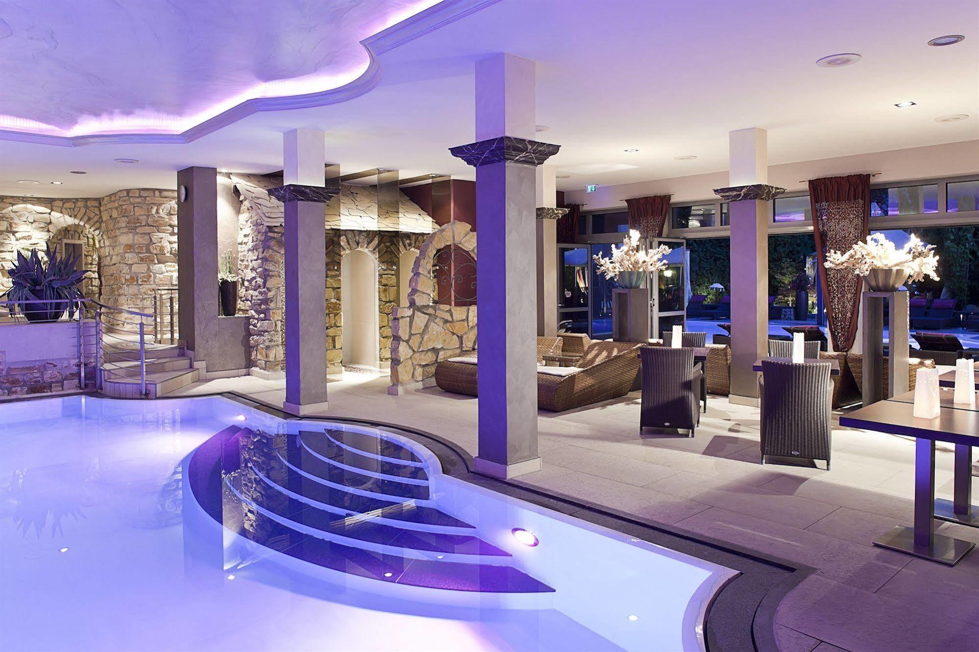 Der Heidehof Conference & Spa Resort Gaimersheim Extérieur photo